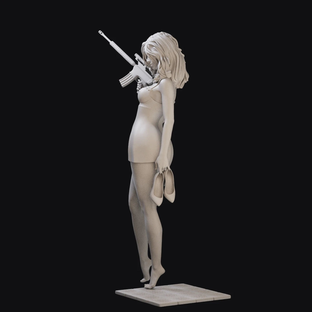 1/24 Female Commando with Rifle in Combat Stance, Resin Model Figure Kit, Unassembled and Unpainted