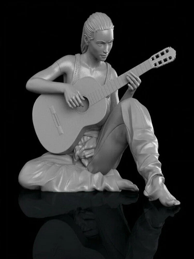 1/35 Modern Girl Playing Guitar, Resin Model Figure Kit, Unassembled and Unpainted