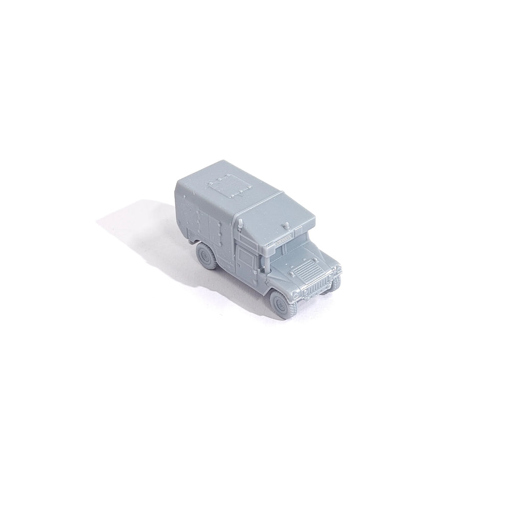 1/144 Modern Humvee Ambulance, Resin Model Vehicle Kit, Unassembled and Unpainted