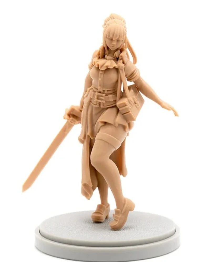 30mm Swordswoman with Greatsword and Tiered Tunic, Resin Model Figure Kit, Fantasy Theme, Unassembled and Unpainted