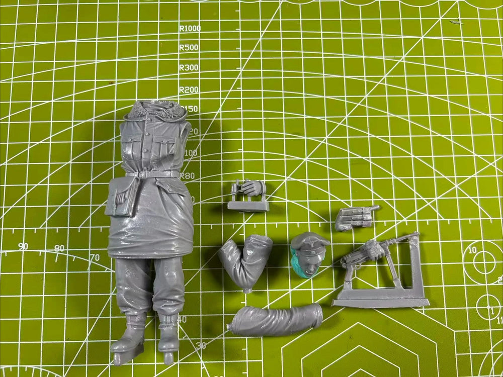 1/16 Modern British Special Forces Operator, Resin Model Figure Kit, Unassembled and Unpainted
