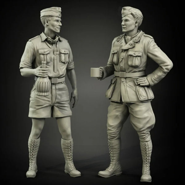 1/35 WWI Soldiers with Puttees, 2 Figures, Resin Model Figure Kit, Unassembled and Unpainted