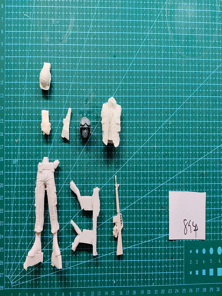 1/16 WWII German Tank Officer, Resin Model Figure Kit, Unassembled and Unpainted