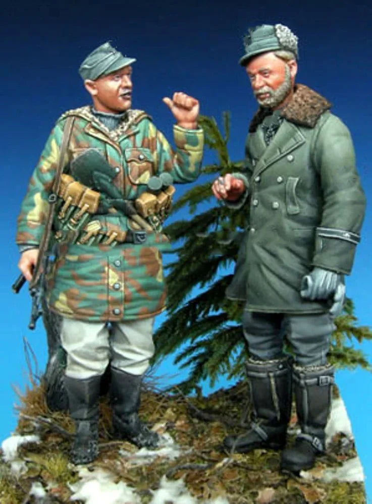 1/35 WWI German & Austro-Hungarian Infantry, 2 Figures, Resin Model Figure Kit, Unassembled and Unpainted