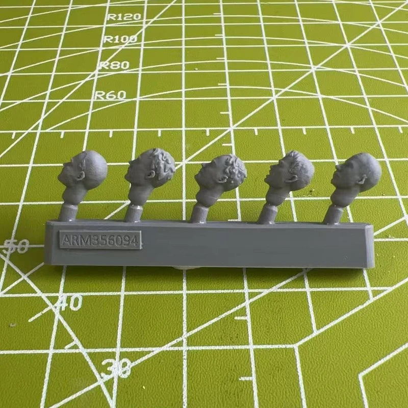 1/35 WWII Soldier Conversion Heads, 28 Figures, Resin Model Figure Kit, Unassembled and Unpainted