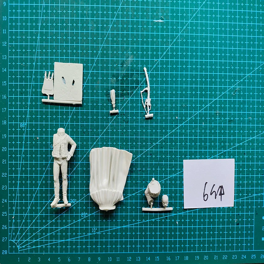1/32 Napoleonic British Hussars Officer, Resin Model Figure Kit, Unassembled and Unpainted