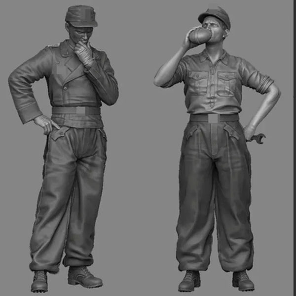 1/35 WWII German Infantry Pair: Varied Stances, 2 Figures, Resin Model Figure Kit, Unassembled and Unpainted