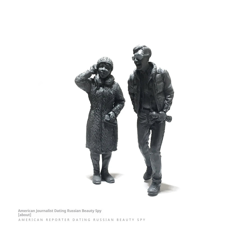 1/35 Modern American Journalist and Russian Spy, 4 Figures, Resin Model Figure Kit, Unassembled and Unpainted