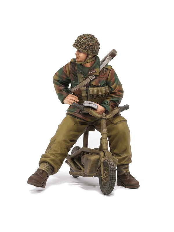 1/48 WWII British Infantryman, Resin Model Figure Kit, Unassembled and Unpainted