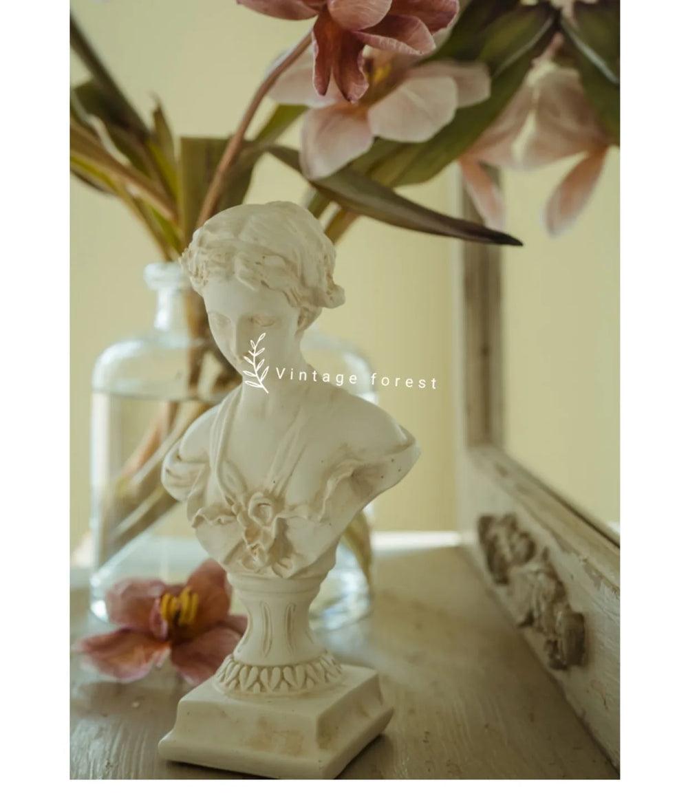 Classical Venus, Resin Model Bust Kit, Mythology Theme, Unassembled and Unpainted