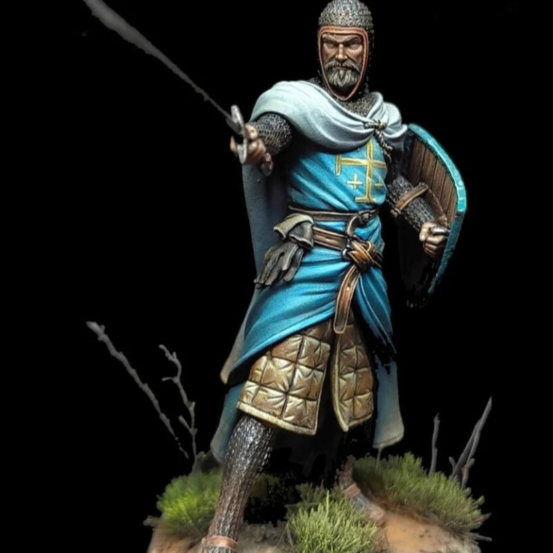 1/24 Medieval Crusader Knight with Blue Surcoat and Spear, 3 Figures, Resin Model Figure Kit, Unassembled and Unpainted