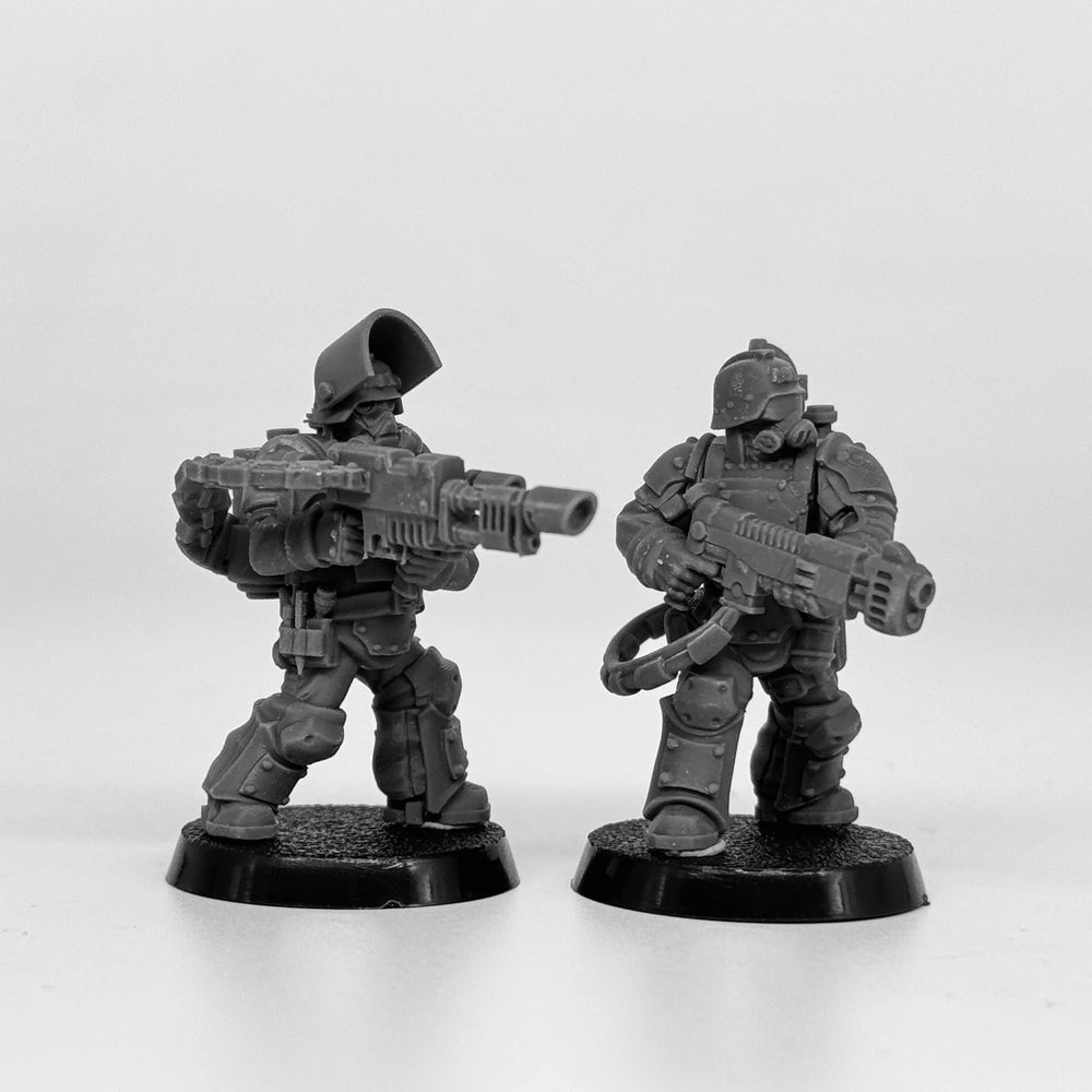 28mm Armored Infantry Squad, 10 Figures, Resin Model Figure Kit, Sci-Fi Theme, Unassembled and Unpainted