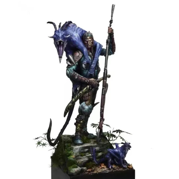 1/24 Demon Warrior with Great Horns, Resin Model Figure Kit, Fantasy Theme, Unassembled and Unpainted