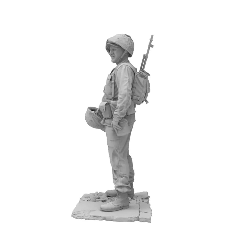 75mm WWII US Infantryman Standing Ready with Rifle, Resin Model Figure Kit, Unassembled and Unpainted