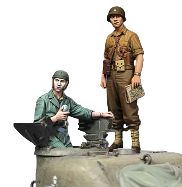 1/35 WWII American Infantry, 2 Figures, Resin Model Figure Kit, Unassembled and Unpainted
