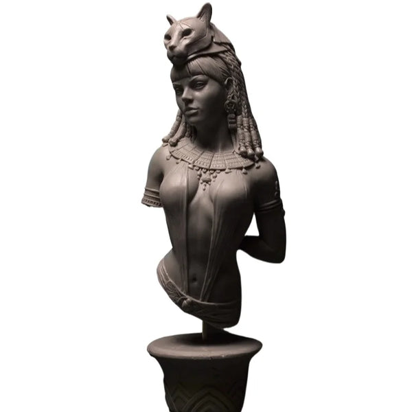 1/10 Ancient Egyptian Queen with Cat Crown and Braided Wig, Resin Model Bust Kit, Unassembled and Unpainted