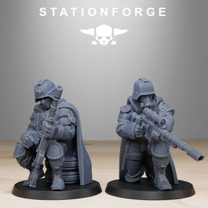 Snipers Squad, 8 Figures, Resin Model Figure Kit, Sci-Fi Theme, Unassembled and Unpainted