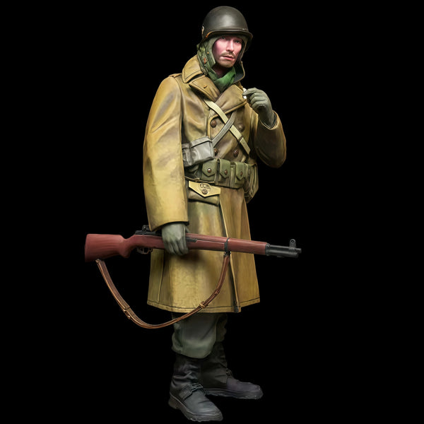 1/16 WWII German Infantry with Overcoat and Rifle, Resin Model Figure Kit, Unassembled and Unpainted