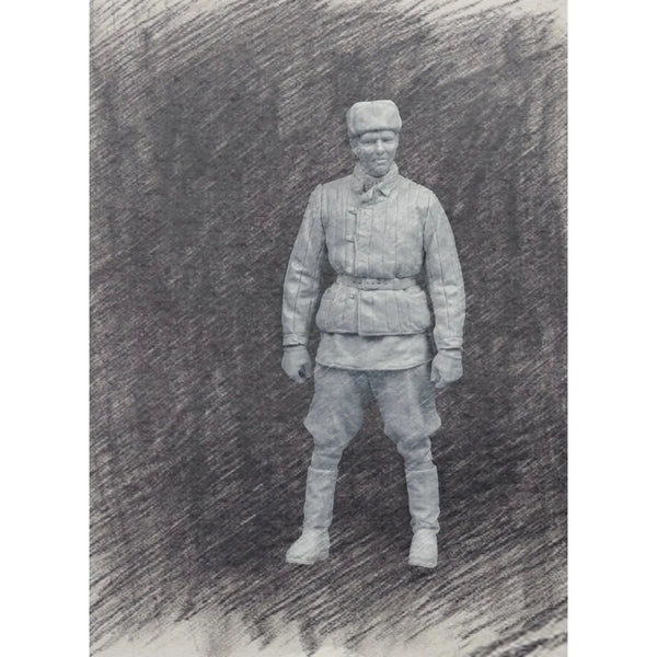 1/35 WWII Soviet Tank Crewman at Ease, Resin Model Figure Kit, Unassembled and Unpainted