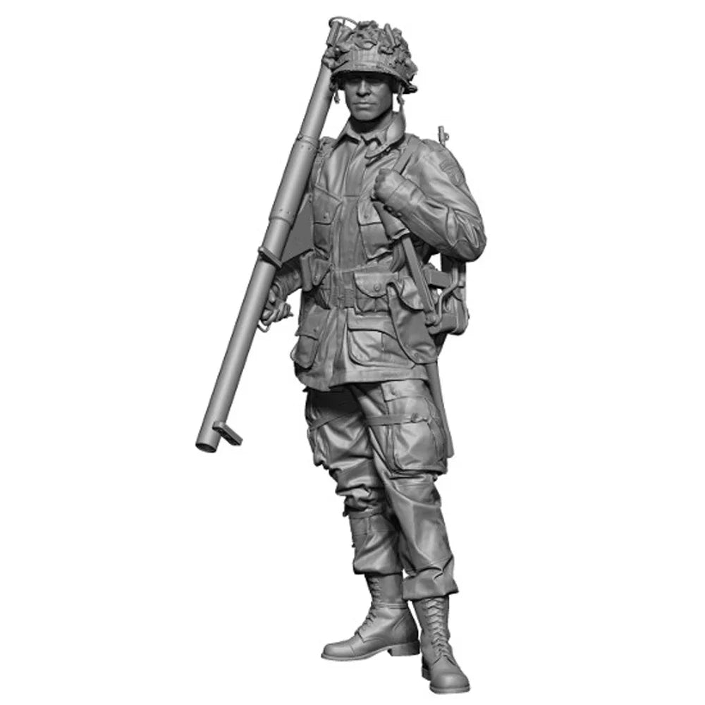 1/35 WWII US Infantry Advancing with M1 Rifle, Resin Model Figure Kit, Unassembled and Unpainted