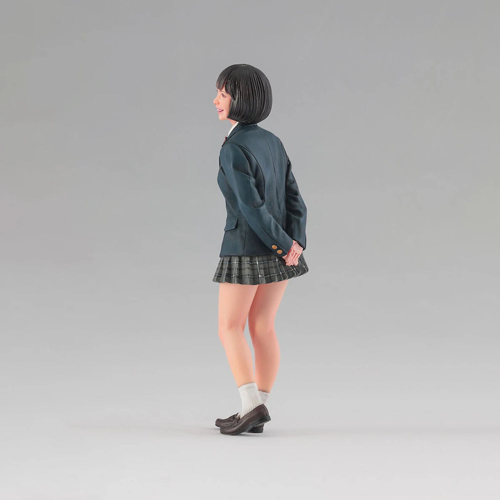 1/12 Schoolgirl in Uniform, Resin Model Figure Kit, Anime Theme, Unassembled and Unpainted