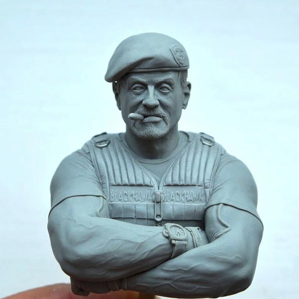 1/9 WWII Soviet Officer, 2 Figures, Resin Model Bust Kit, Unassembled and Unpainted