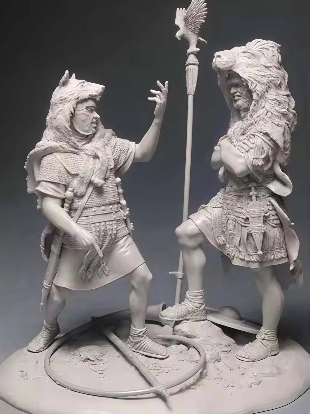 1/24 Ancient Roman Warriors, 2 Figures, Resin Model Figure Kit, Unassembled and Unpainted