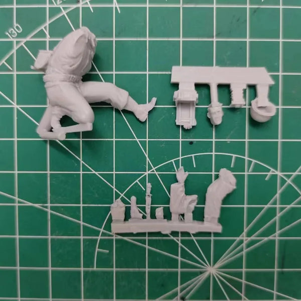 1/35 WWII US Army Cameraman, Resin Model Figure Kit, Unassembled and Unpainted