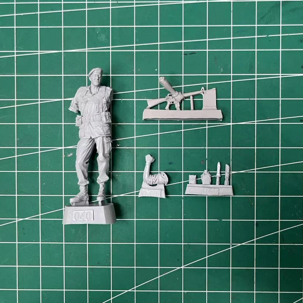 1/35 Vietnam War U.S. Army Special Forces Officer, Resin Model Figure Kit, Unassembled and Unpainted