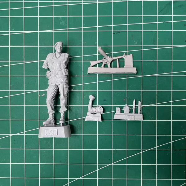 1/35 Vietnam War U.S. Army Special Forces Officer, Resin Model Figure Kit, Unassembled and Unpainted