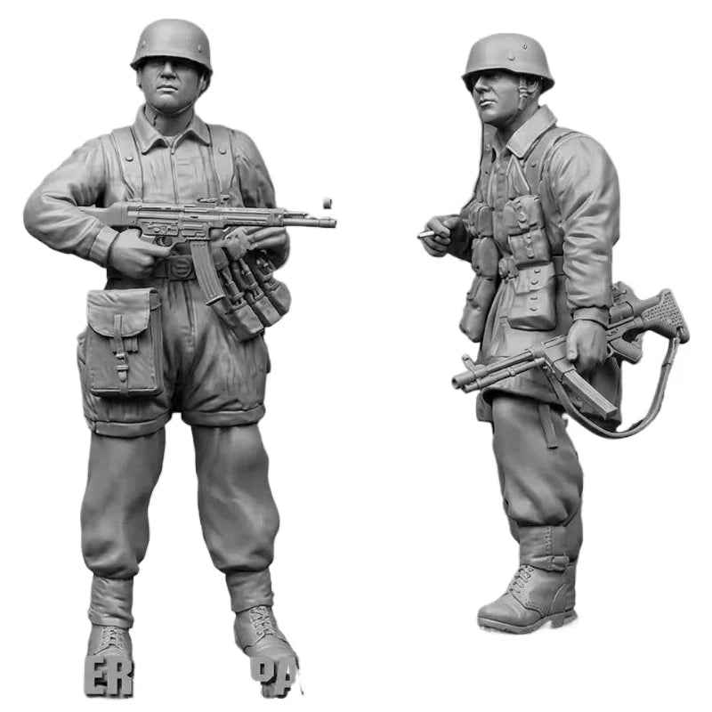 1/35 WWII German MG42 Gunner and Rifleman, 2 Figures, Resin Model Figure Kit, Unassembled and Unpainted