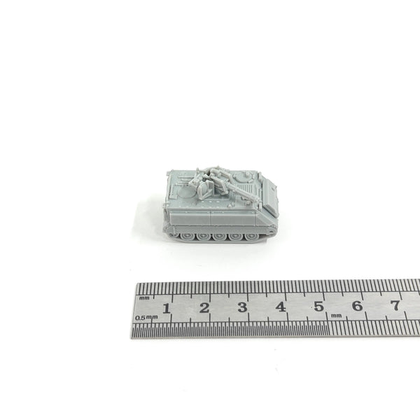 1/144 Cold War NATO M163A1 Vulcan Air Defense, Resin Model Vehicle Kit, Unassembled and Unpainted