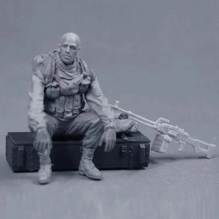 1/35 Modern Russian Tactical Squad in Combat Poses, Resin Model Figure Kit, Unassembled and Unpainted