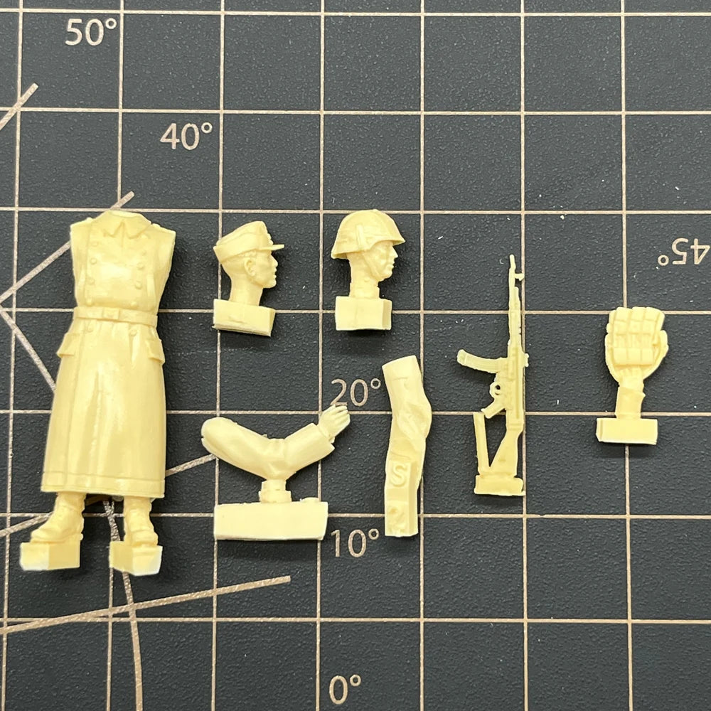 1/35 WWII German Volunteer Infantry NCO, Resin Model Figure Kit, Unassembled and Unpainted