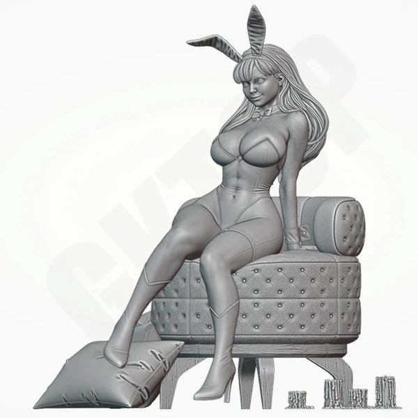 1/24 Succubus on Ornate Throne, Resin Model Figure Kit, Unassembled and Unpainted