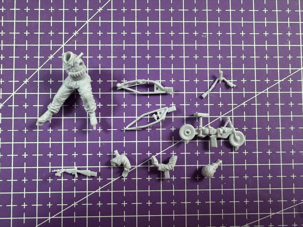 1/48 WWII British Infantryman, Resin Model Figure Kit, Unassembled and Unpainted