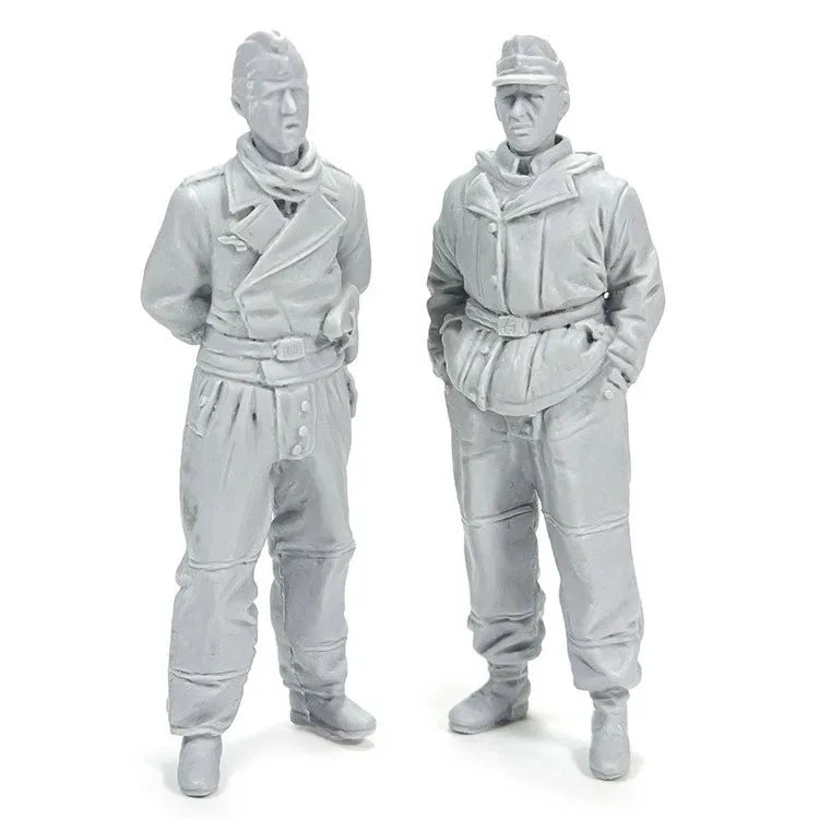1/35 WWII Soldiers Officer & Enlisted, 2 Figures, Resin Model Figure Kit, Unassembled and Unpainted
