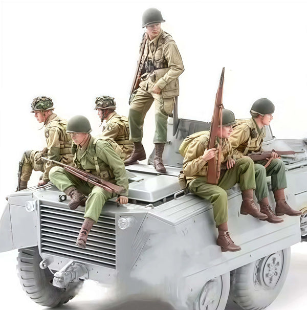 1/16 WWII Military Squad with Transport, 6 Figures, Resin Model Figure Kit, Unassembled and Unpainted