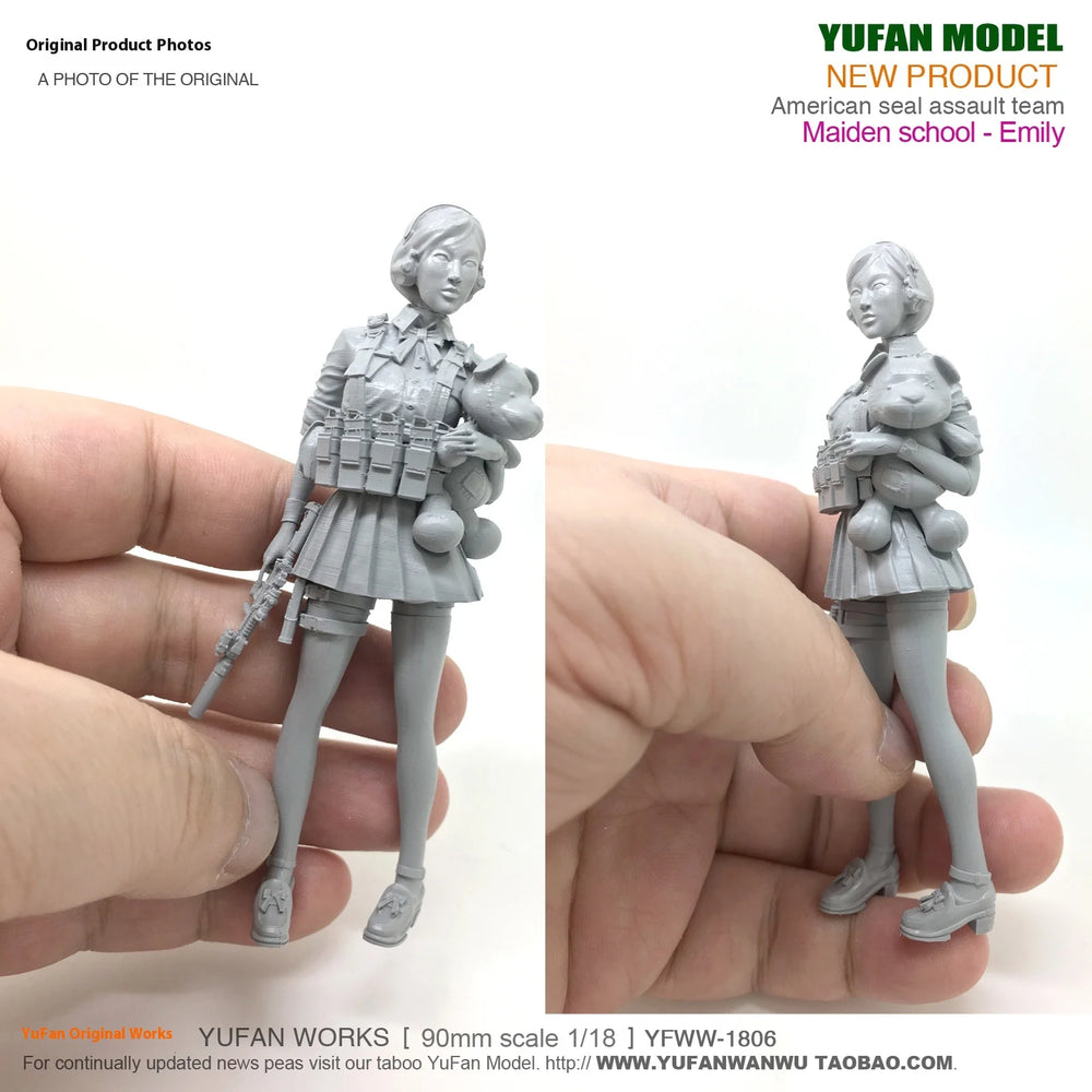 1/18 Modern School Uniform Girl, Resin Model Figure Kit, Unassembled and Unpainted
