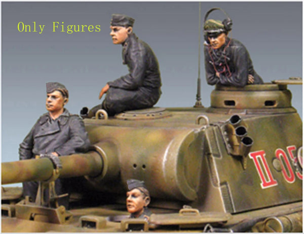 1/35 WWII Soviet Tank Crew Manning Turret, 4 Figures, Resin Model Figure Kit, Unassembled and Unpainted