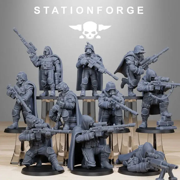 Snipers Squad, 8 Figures, Resin Model Figure Kit, Sci-Fi Theme, Unassembled and Unpainted