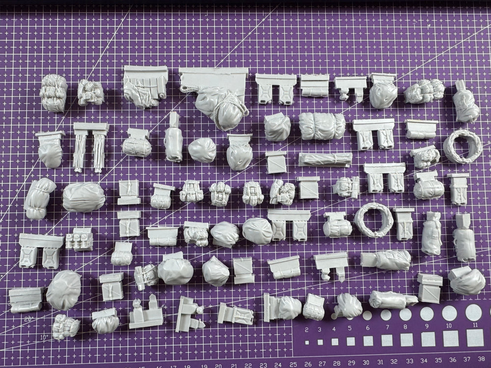 1/35 Cold War AAVP-7A1 Armored Personnel Carrier, Resin Model Vehicle Kit, Unassembled and Unpainted