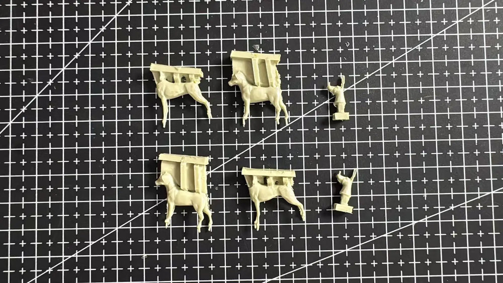 1/35 Modern Military Working Dogs, 2 Figures, Resin Model Figure Kit, Unassembled and Unpainted