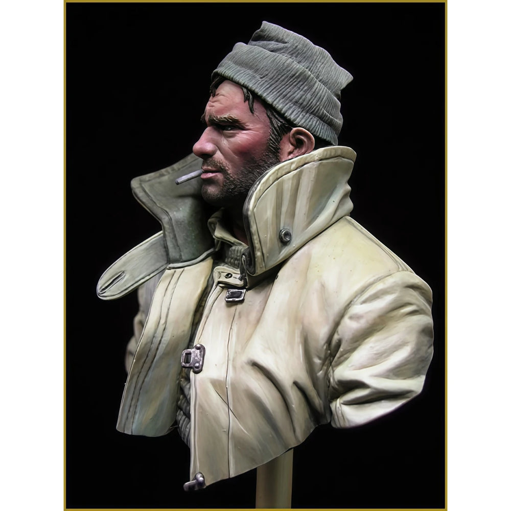 1/10 Modern British Reconnaissance Soldier, Resin Model Bust Kit, Unassembled and Unpainted