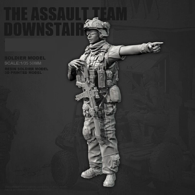 1/35 Modern Female Tactical Operator Pointing, Resin Model Figure Kit, Unassembled and Unpainted