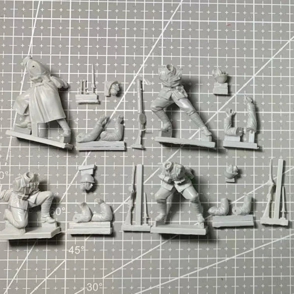 1/35 WWII Dutch Army, 8 Figures, Resin Model Figure Kit, Unassembled and Unpainted