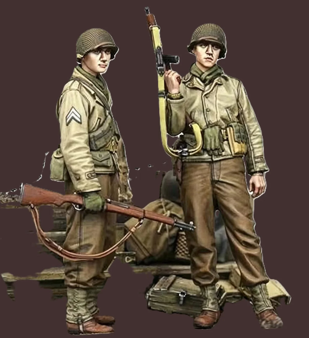 1/35 WWI US Sergeant with Pistol and Rifleman, 2 Figures, Resin Model Figure Kit, Unassembled and Unpainted