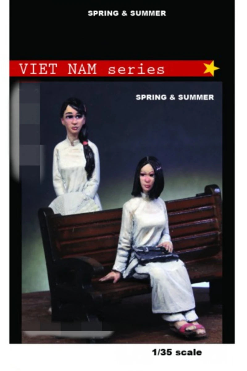 1/35 Vietnamese Schoolgirls, 2 Figures, Resin Model Figure Kit, Historical Theme, Unassembled and Unpainted
