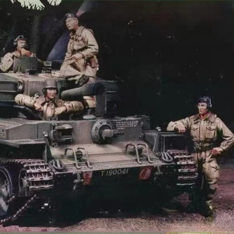 1/35 WWII British Cromwell Tank Crew, 4 Figures, Resin Model Vehicle Kit, Unassembled and Unpainted