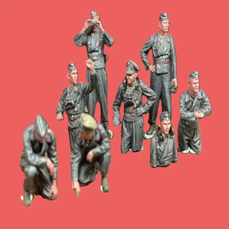 1/35 WWI German Infantry Squad in Combat Poses, 7 Figures, Resin Model Figure Kit, Unassembled and Unpainted